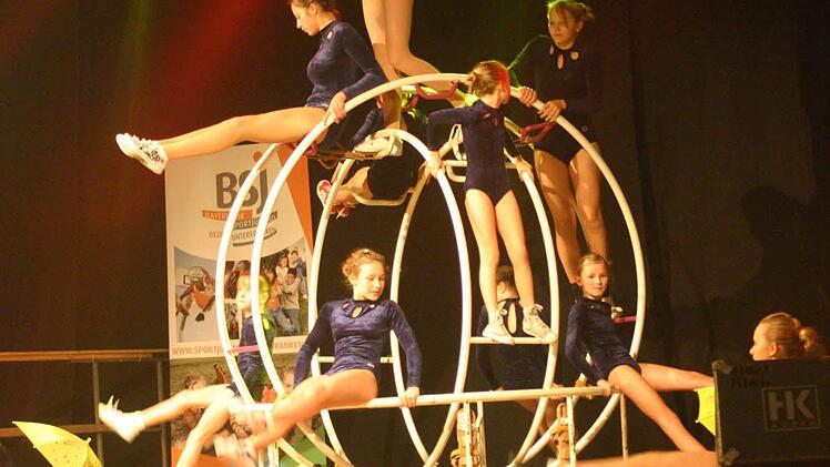 Eines der Highlights bei der letzten Sportgala in Wiesentheid war die Rhönrad-Darbietung der TG Kitzingen. Foto: Ludwig