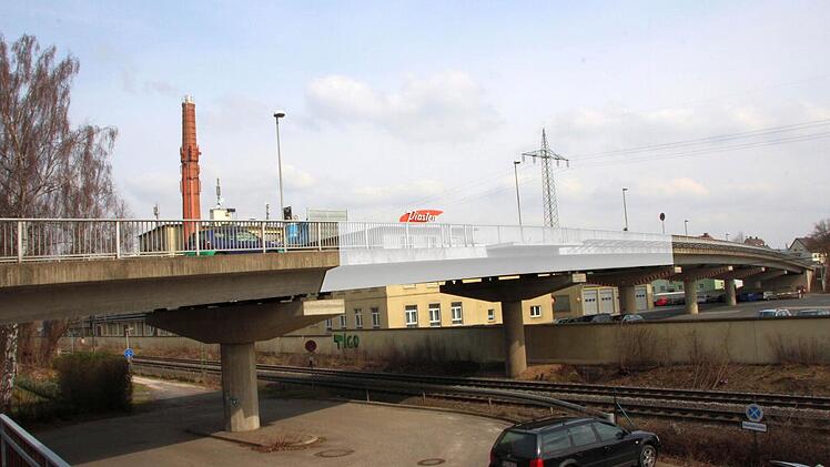 Ein Jahr lang wird sich eine Lücke auf der Piastenbrücke auftun, wenn der weiß markierte Teil während der Gleisarbeiten abgerissen wird.