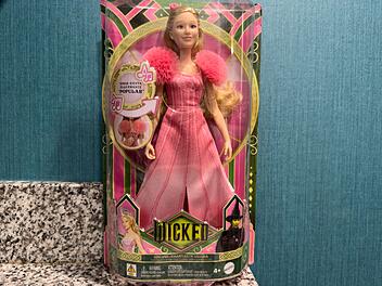 Mattel druckt Web-Adresse von Pornoseite auf &laquo;Wicked&raquo;-Puppen