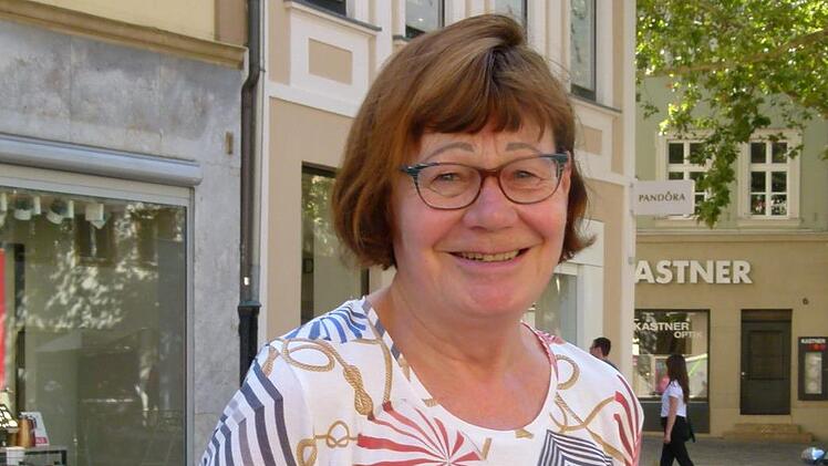 Regina Paul auf dem Weg zum Gabelmann. Foto: Marion Krüger-Hundrup