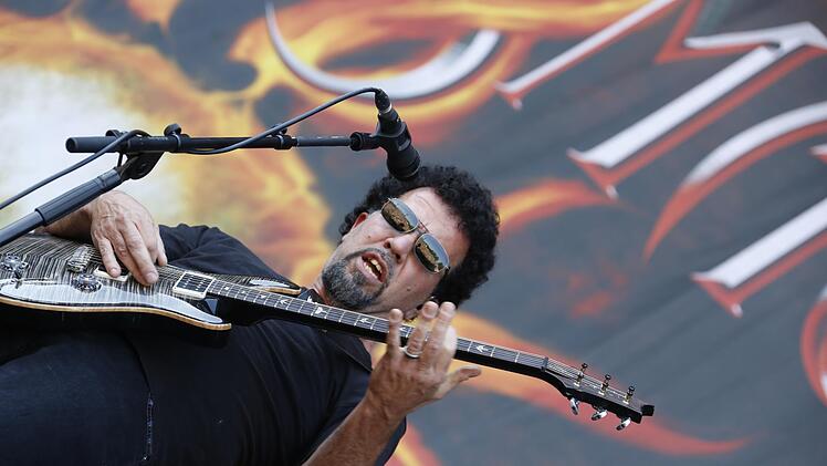 RIP15 - Godsmack