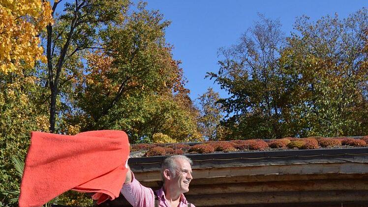 Saunameisteri Michael Hölzel freut sich auf den fränkisch-deftigen Sauna-Abend. Königsbad Forchheim