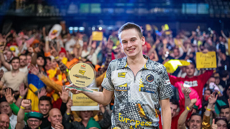 Nürnberg: Ricardo Pietreczko gewinnt großes Dartsturnier - Van Gerwen und Wright chancenlos