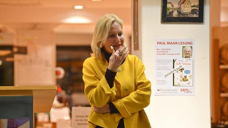 Gaby Hauptmann bei ihrer Lesung Foto: Ronald Rinklef