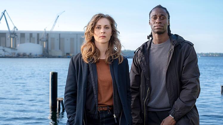 In ihrem dritten gemeinsamen Krimi ermitteln Svenja Rasmussen (Katharina Schlothauer) und Antoine Haller (Eugene Boateng) in einem sehr pers&ouml;nlichen Fall.