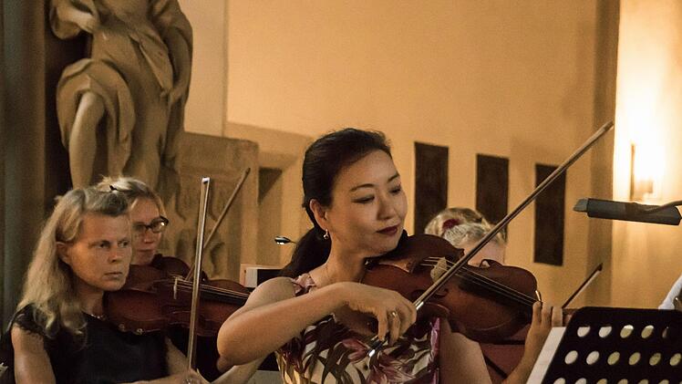 Zahlreiche Zuhörer lockte die Serenade mit dem Collegium musicum Coburg in die Schlosskirche Ahorn. Foto: Jochen Berger