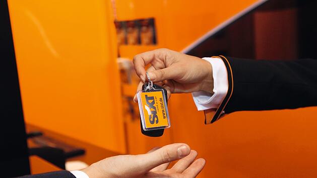 Transporter günstig bei Sixt mieten: Noch bis zum 31.07.2020 gibt es bei Sixt in Kooperation mit Penny ein tolles Angebot für Transporter und Lkw. Bild: SIXT