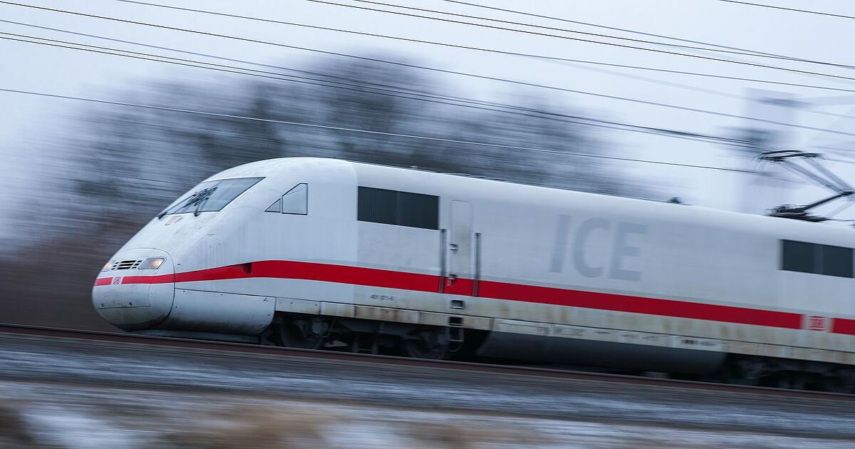 Got off in Würzburg: Father forgets boy (5) on ICE train - | which ...