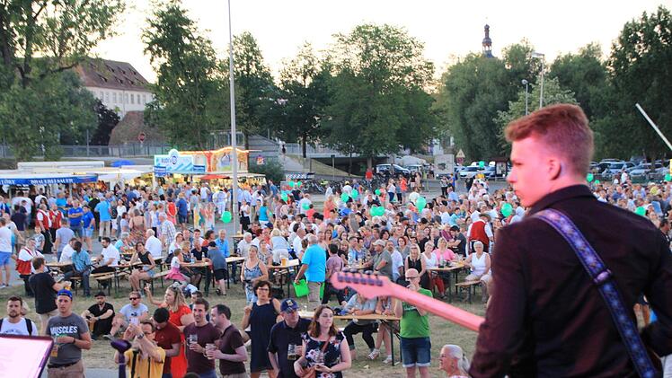 Zum Abschluss des Kulturfeuerwerks gab es die "Sounds of Höchstadt".  Foto: Andreas Dorsch
