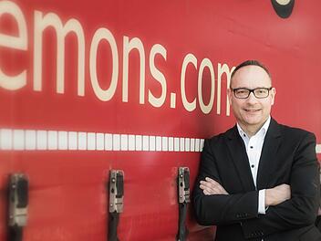 "Wir haben immer mit dem Areal geliebäugelt, auf dem sich XXXLutz ansiedeln wollte", sagte der Geschäftsführer der Firma Emons, Stephan Meixner. Jetzt hat die Spedition für ihren Erweiterungsbau eine Fläche in einer anderen Kommune im Landkreis im Visier. Foto: Archiv