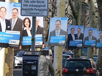 Wer hat die Hoheit über dem Boulevard? In der Luitpoldstraße ist diese Frage leicht zu beantworten. Foto: Michael Wehner