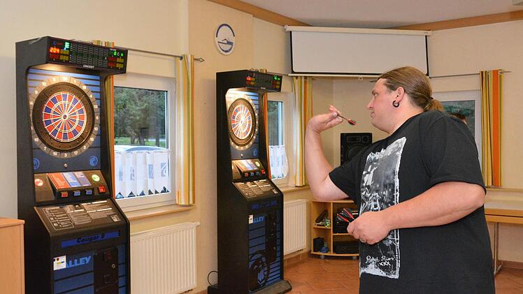 Christian Pfisterer beim Werfen.Foto: Björn Hein