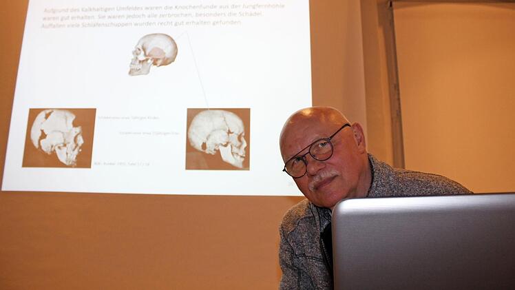 Blickt auch hinter die Kulissen von mutmaßlichen Menschenopfern und kultischen Begräbnisstätten: Wolfgang Hoßfeld Foto: Markus Häggberg
