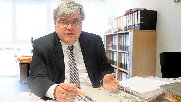 Der BRK-Kreisgeschäftsführer Thomas Petrak hat sich erneut mit einem offenen Brief an die Politik gewendet.  Foto: Jutta Rudel
