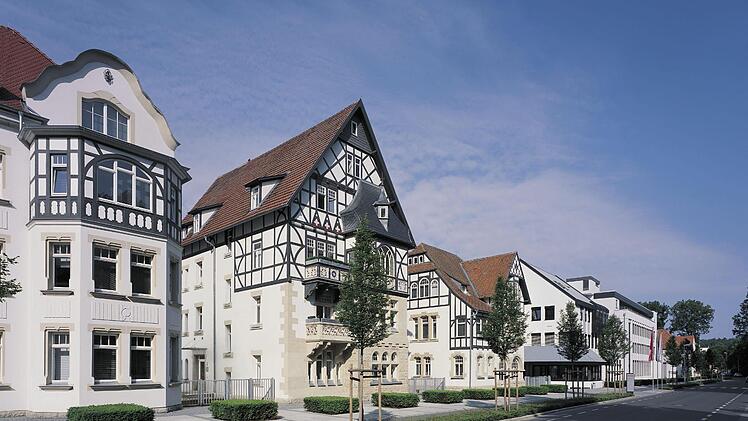 Historisches Gebäude-Ensemble aus der Gründerzeit des Automobilzulieferers Brose an der Ketschendorfer Straße in CoburgBrose