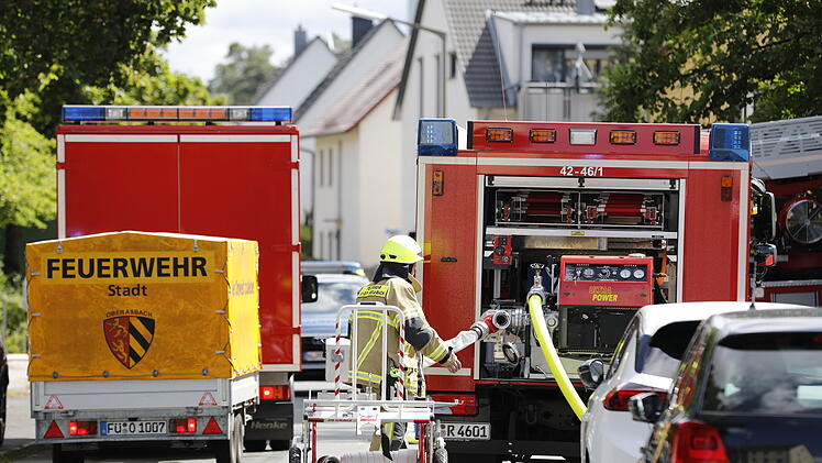 Balkon- und Wohnungsbrand in Oberasbach: Bewohner evakuiert