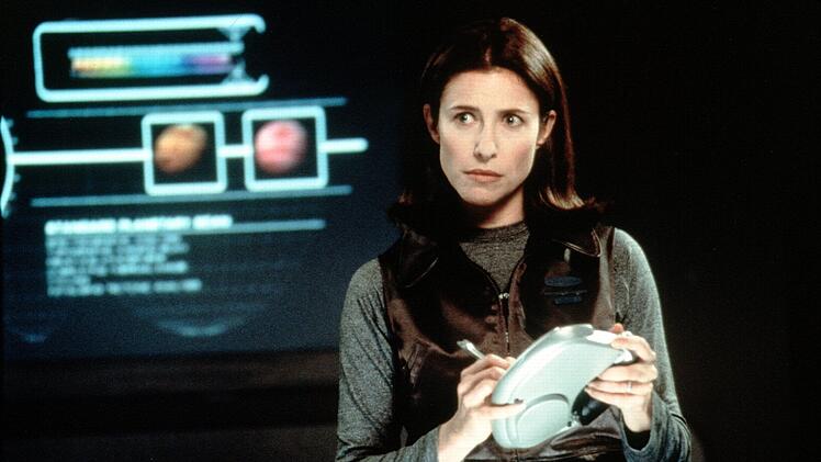 1998 war Mimi Rogers "Lost in Space".