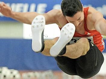 Daniel Hoseus überzeugte im Sprint und vor allem beim Weitsprung, wo er bei 6,57 Metern in der Sandgrube landete. Fotos: privat