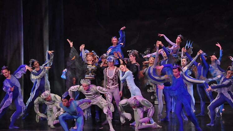 Peer Gynt im Kurtheater Foto: Peter Klopf