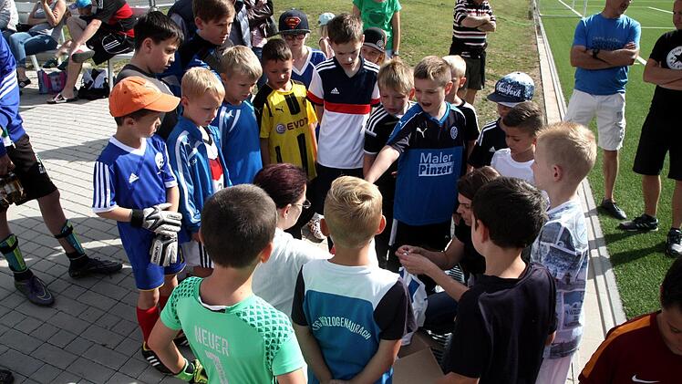 Die Kinder waren mit großem Eifer bei der Sache. Foto: Richard Sänger
