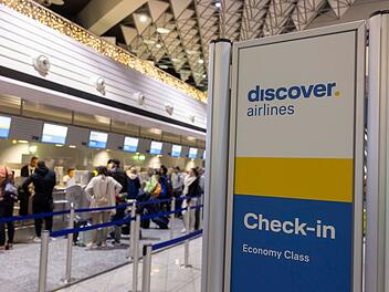 Discover Airlines