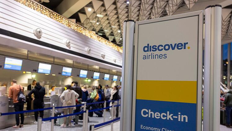 Discover Airlines