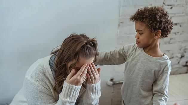 Es gibt zahlreiche Anzeichen, die auf einen Burnout hindeuten könnten.