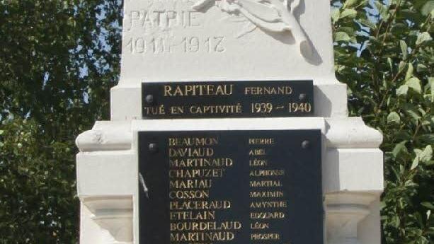 Das Kriegerdenkmal in Coux bei Montendre