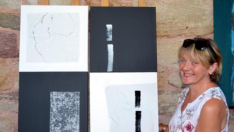 Mit grafischen Elementen hat sich Barbara Winter im Rahmen der "Kunst-Werk-Statt" befasst.Peter Rauch