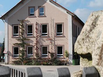 Die Grundschule in Riedenberg  Foto: Benedikt Borst/Archiv