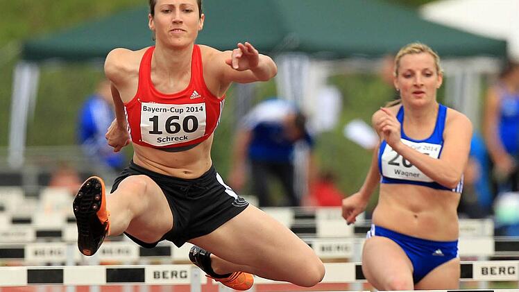 Katharina Schreck (links)