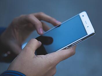 Gefilmt, geteilt, geliked: Online-Challenges sind bei Jugendlichen beliebt