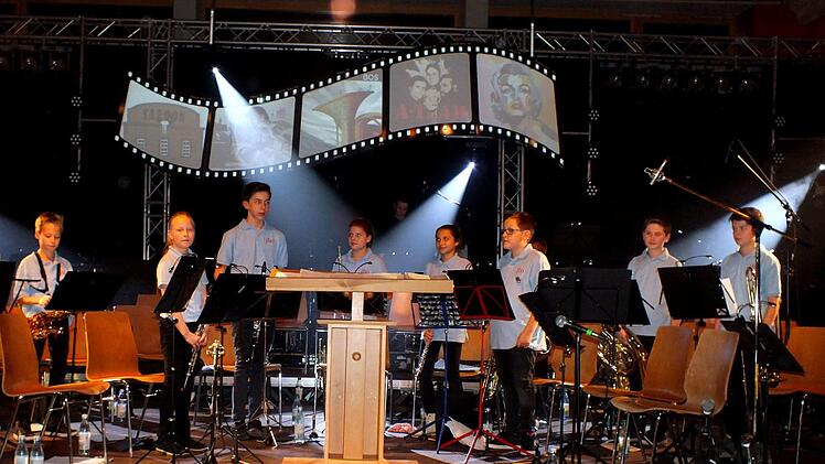 Auch die Jungmusiker  absolvierten einen gelungenen Auftritt.