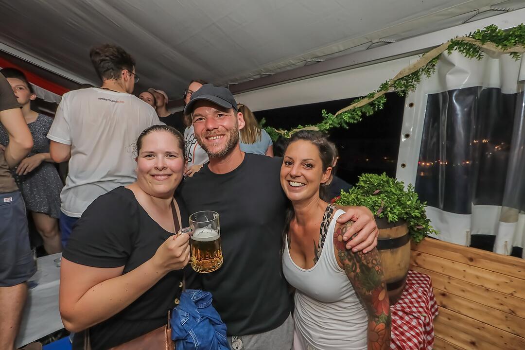 Endlich wieder Partystimmung im Sandgebiet