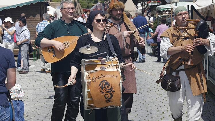 Kronach feierte sich und seine Geschichte beim Historischen Stadtspektakel. Foto: Matthias Hoch