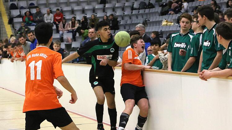 Endspiel Heiligkreuzschule gegen Neustadt