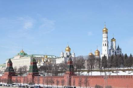Matroschka, Batontschiki und Wodka