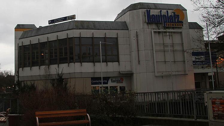 Die Hoffnung bleibt: Die Stadt steht in Verhandlungen wegen des Kaufplatz-Areals, doch konkrete Ergebnisse sind noch nicht in Sicht.