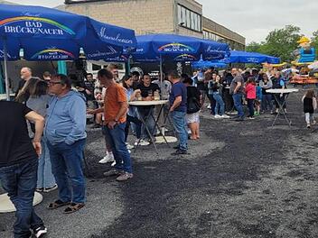 Rund 560 G&auml;ste sind zum Familienfest der GKN Sinter Metals in Bad Br&uuml;ckenau gekommen.