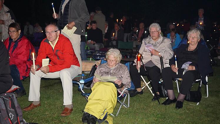 Eindrücke vom Vorabend des Hauptwallfahrtsfestes auf dem Maria Ehrenberg. Foto: Marion Eckert
