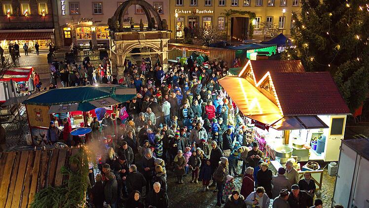 Am ersten Adventswochenende findet wieder der Altstadtadvent statt.