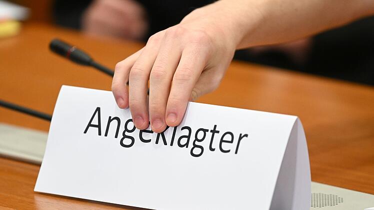 Ein Soldat in Bad Kissingen hat sich mehrmals gegen eine Corona-Impfung geweigert.