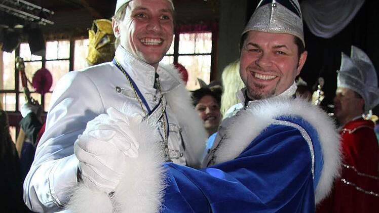 Dirk und Gerald aus Langenstadt bei Küps sind das erste schwule Prinzenpaar Frankens. Foto: Sonja Adam