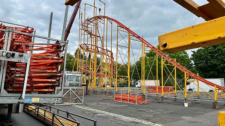 Aktuell laufen die Vorbereitungen für das Schweinfurter Volksfest.