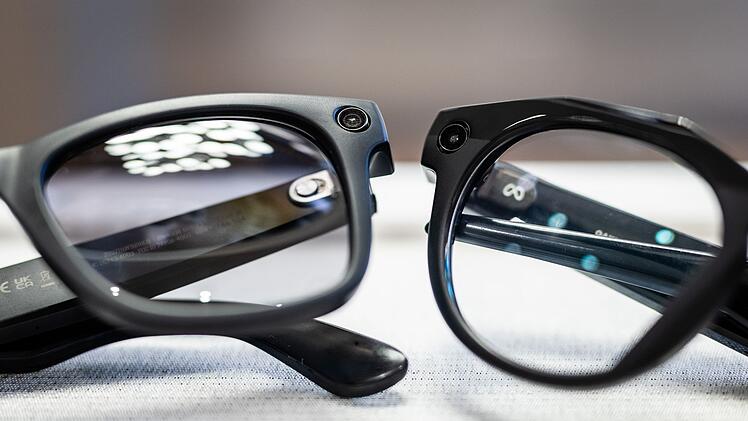 Smart Glasses