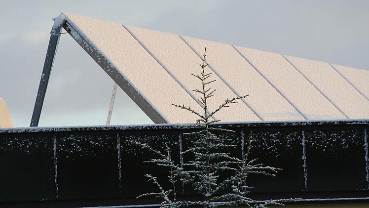 Ja bei Photovoltaikanlagen gibt's jetzt ein kleines Problem.