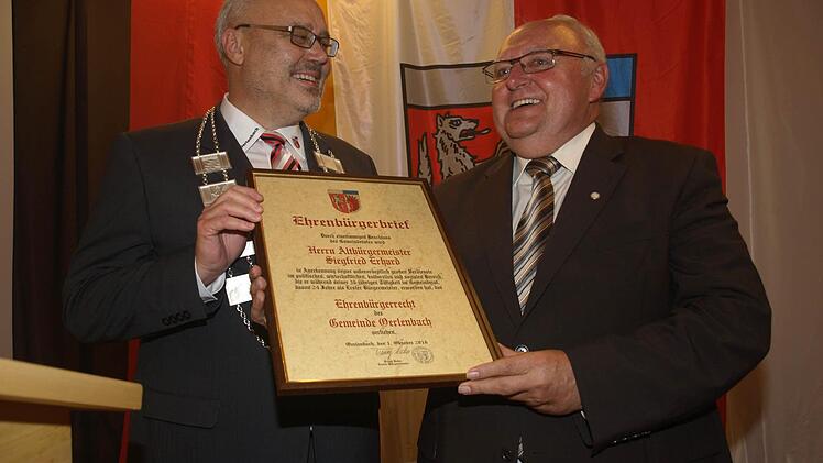 Siegfried Erhard wird zum Ehrenbürger. Foto: Stefan Geiger