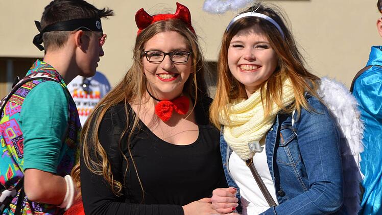 Faschingsumzug des Premicher Vereinsrings. Foto: Peter Rauch