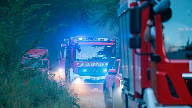 Waldbrand in Hessen - Rauch zieht nach Franken