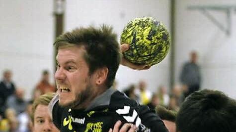 Auch Philipp Seitle traf für den HSC im Auswärtsspiel, aber nur einmal. Für ihn gab es auch wenig Möglichkeiten, frei vor dem Tor sich durchzusetzen. Foto: Iris Bilek
